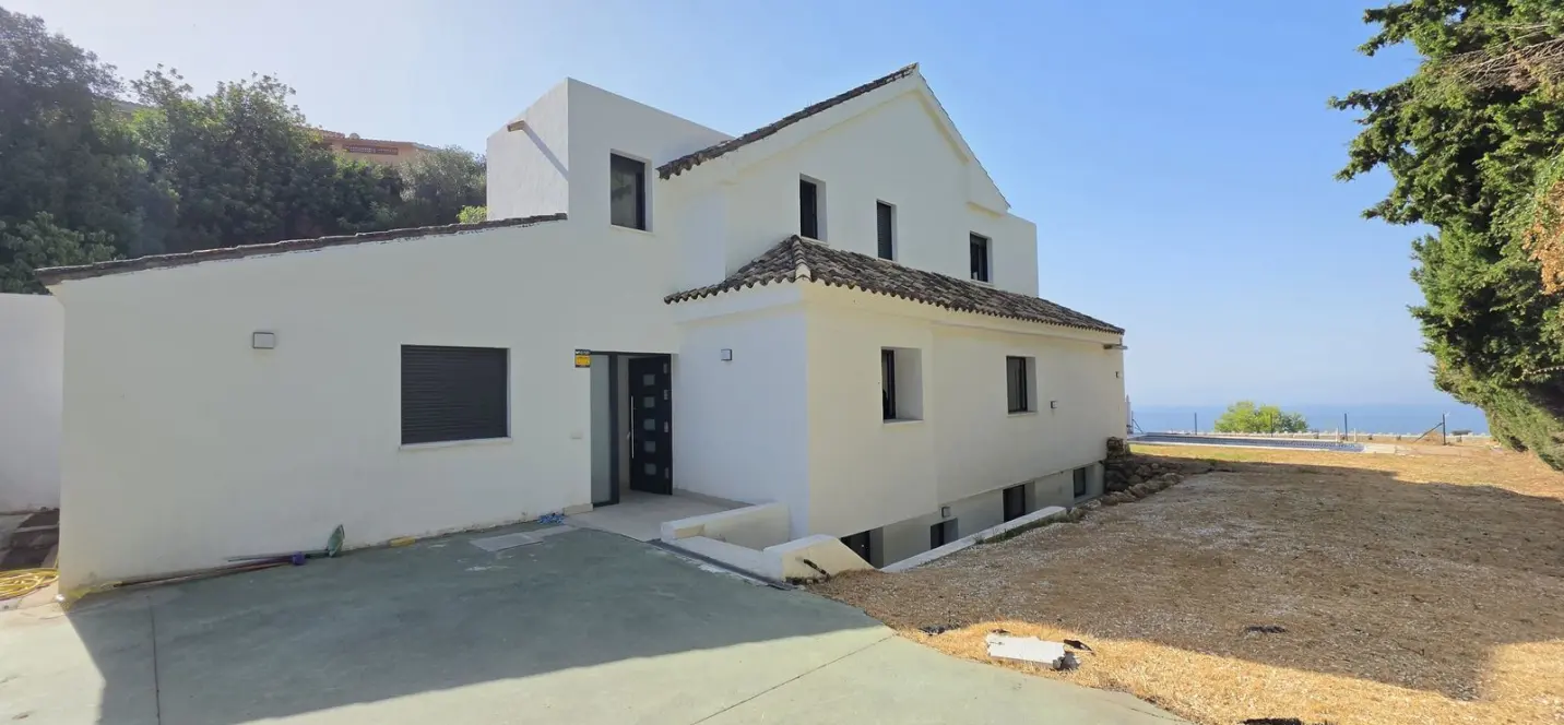 Venta de casa pareada en Ojén 1
