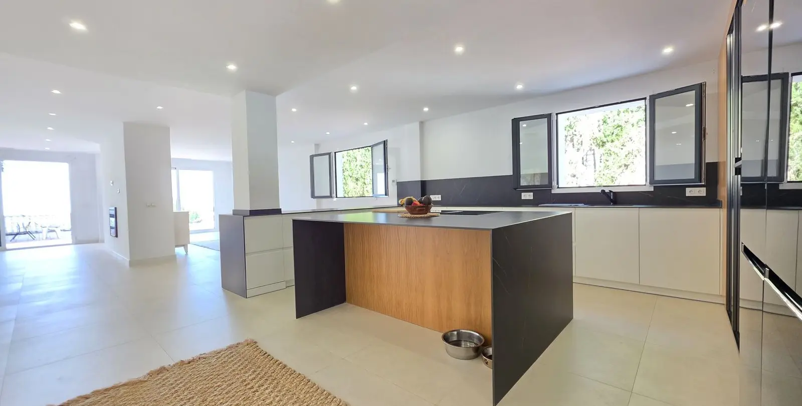 Venta de casa pareada en Ojén 8