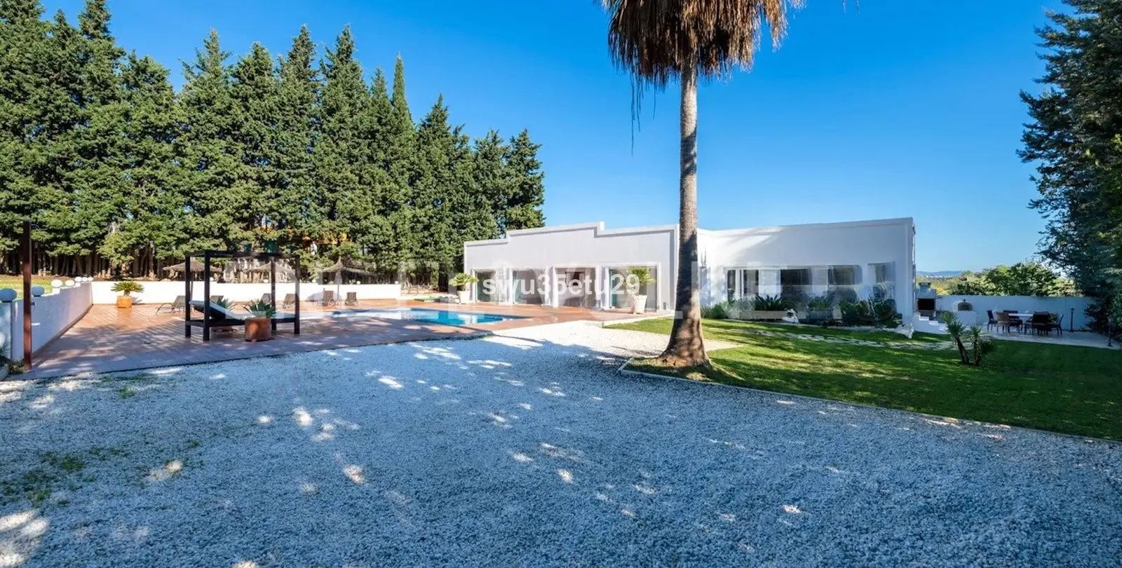 Продажа  жилого участка в Estepona 10