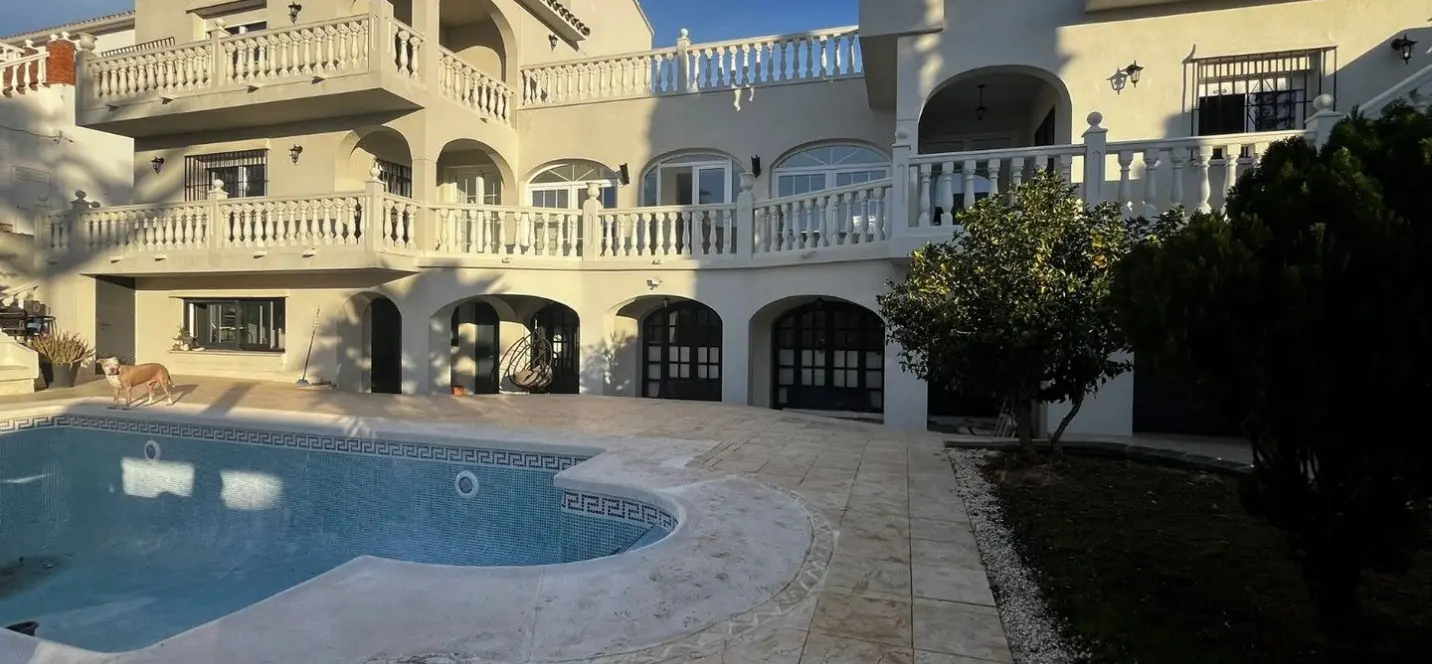 Venta de villa independiente en Las Farolas 0