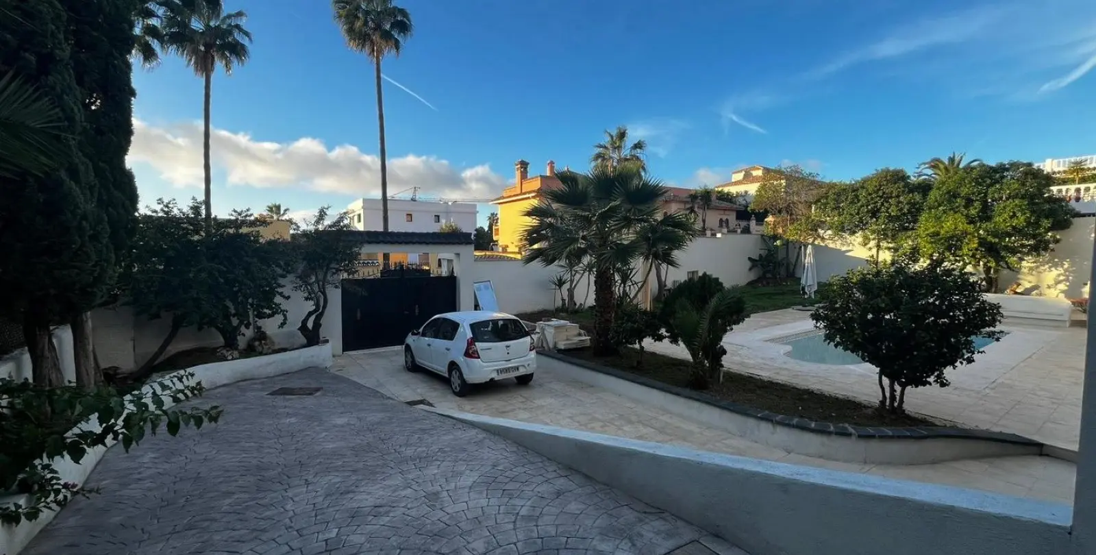 Venta de villa independiente en Las Farolas 9