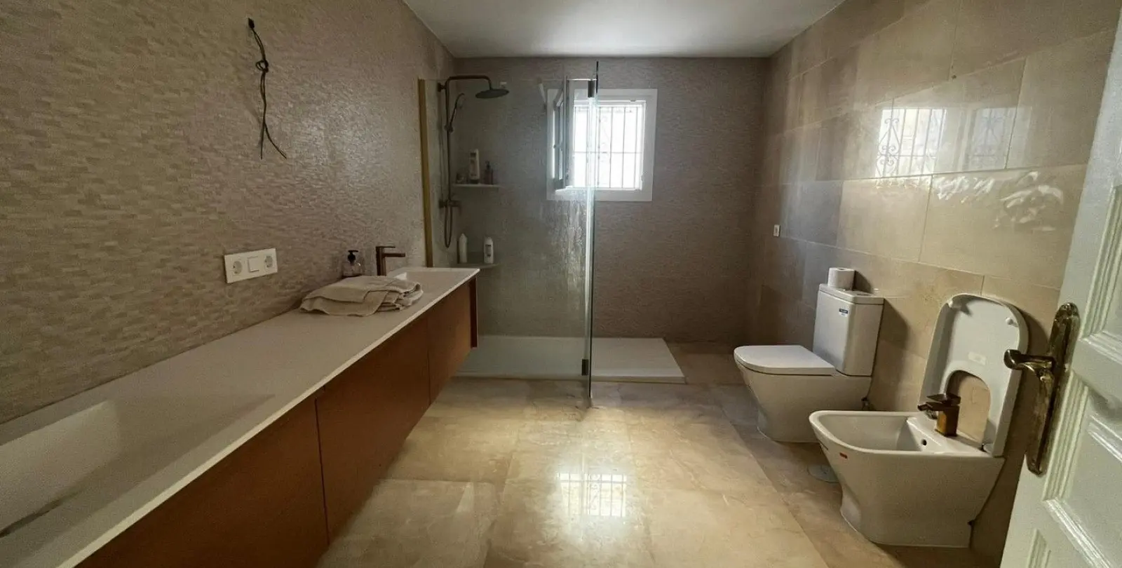 Venta de villa independiente en Las Farolas 16