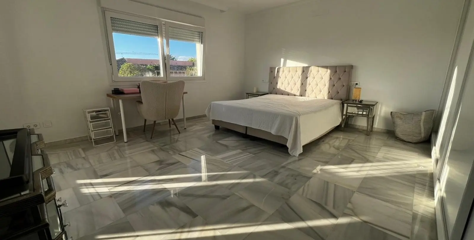 Venta de villa independiente en Las Farolas 26