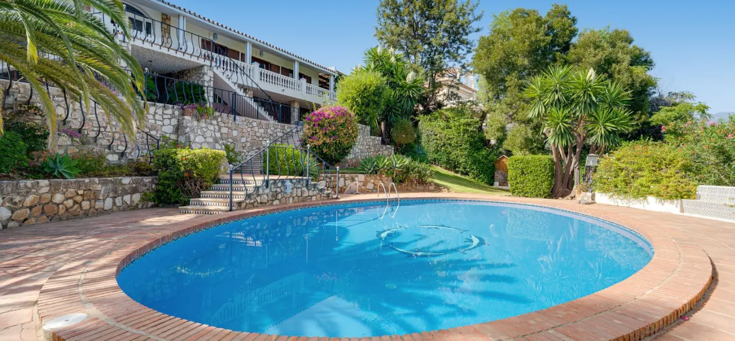 Venta de villa independiente en Mijas 0