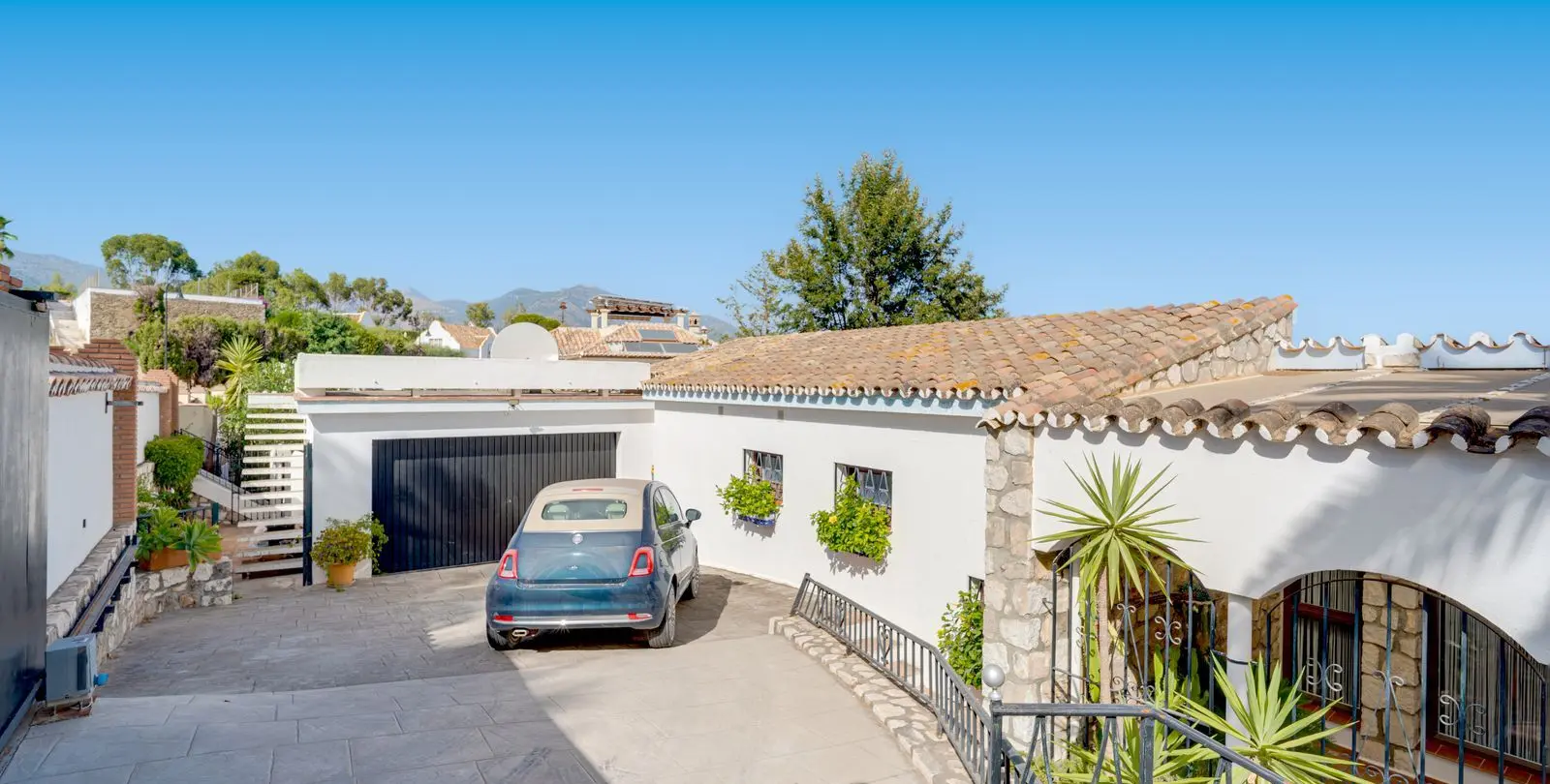Продажа  отдельно стоящей виллы в Mijas 32
