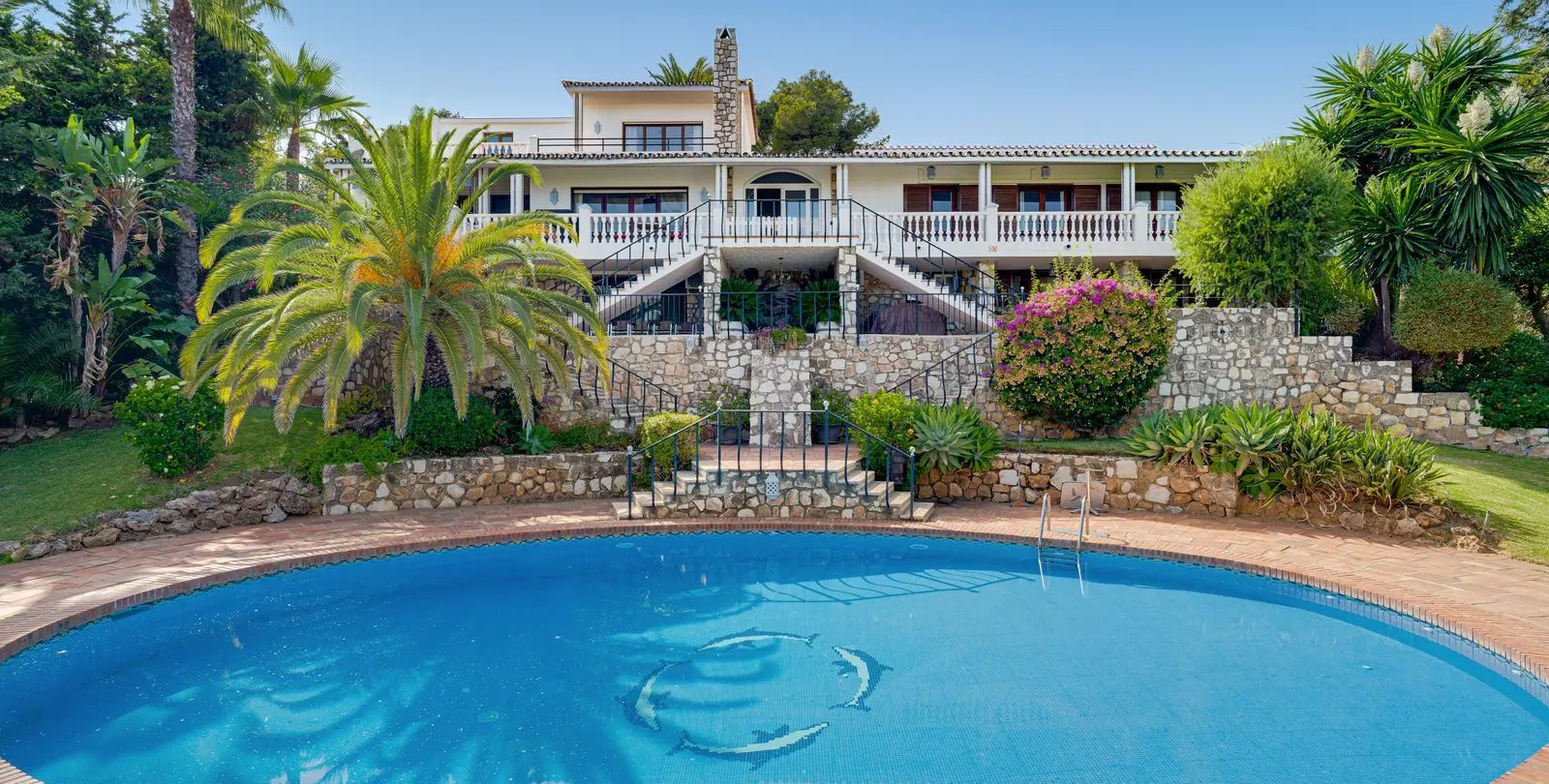 Продажа  отдельно стоящей виллы в Mijas 38
