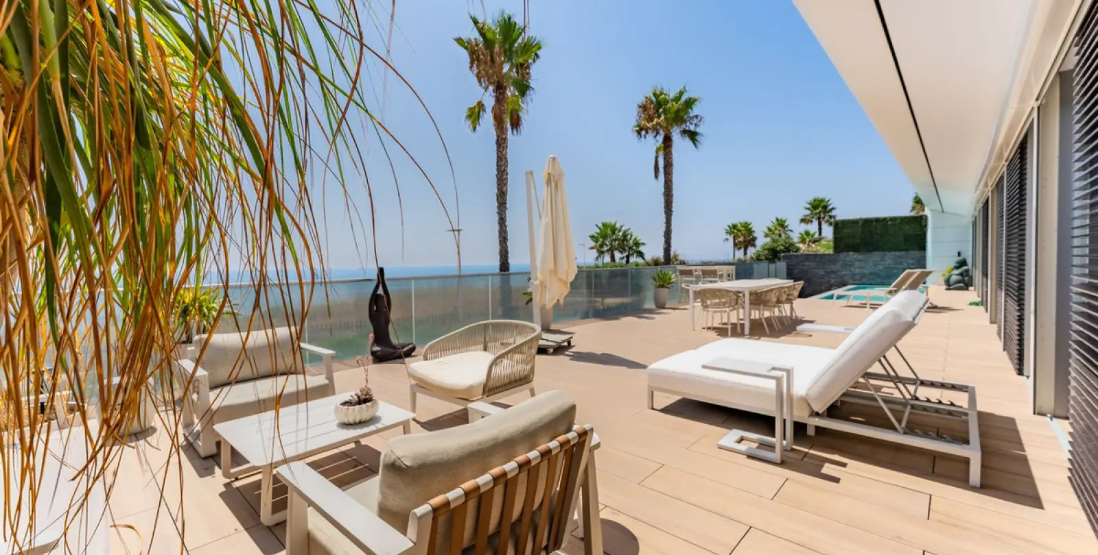Долгосрочная аренда дома на две семьи в Estepona 2