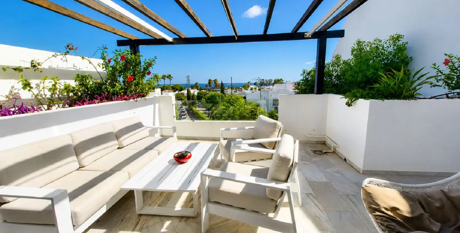 Venta de apartamento en planta media en Bel Air 1