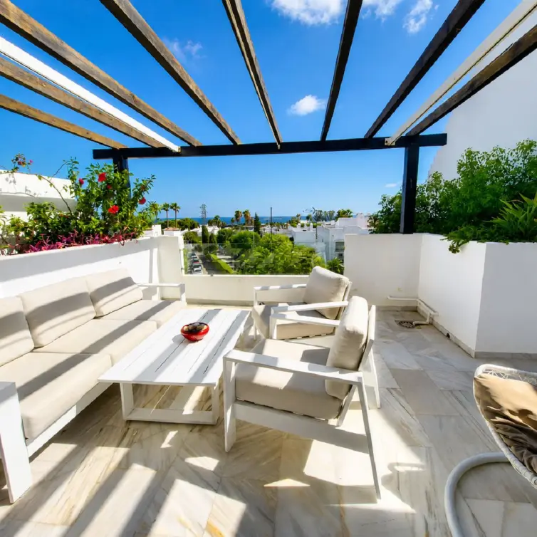 Sale of middle floor apartment in Bel Air