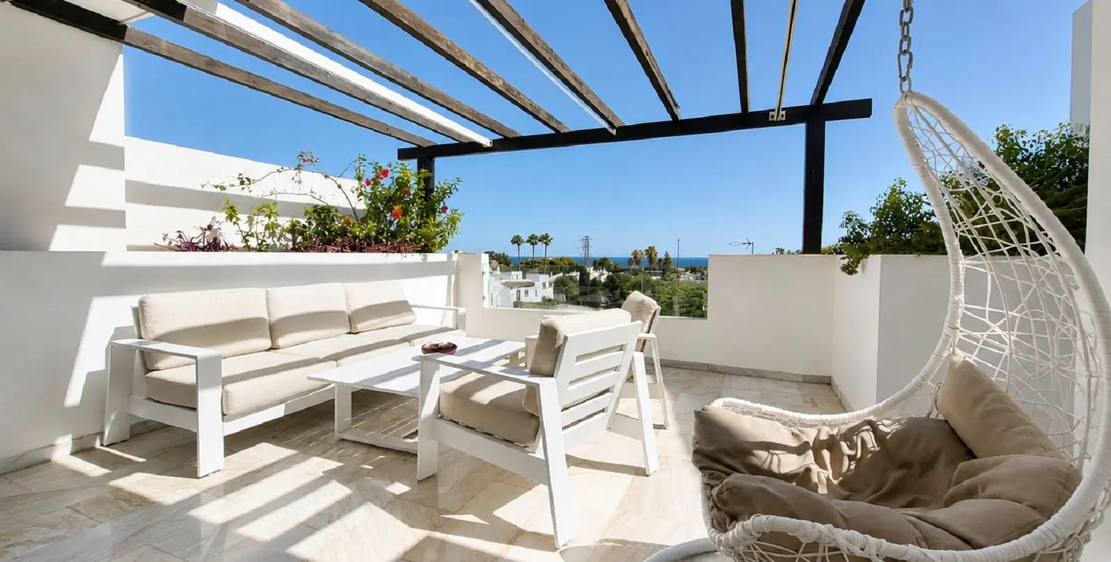 Venta de apartamento en planta media en Bel Air 27