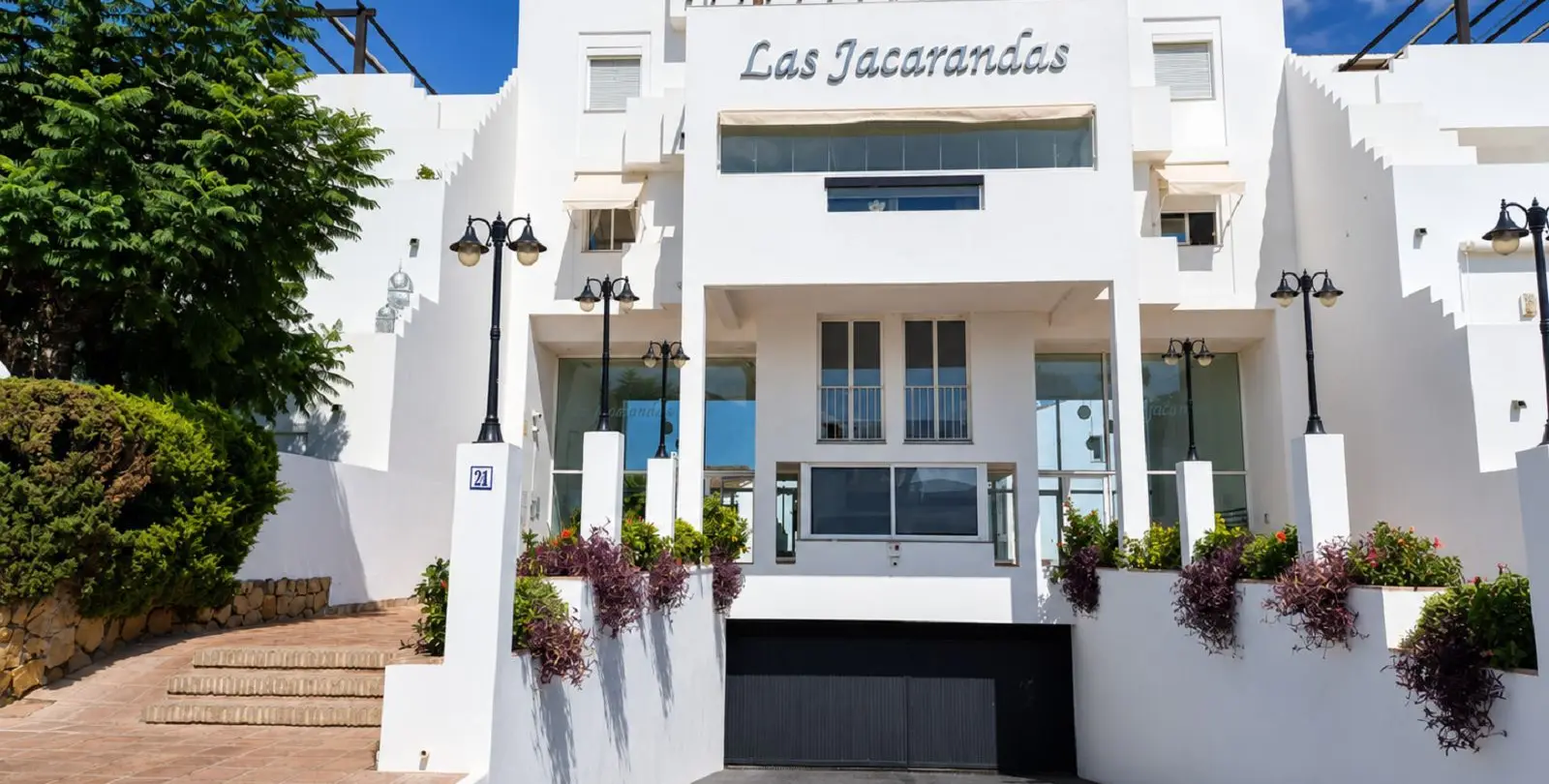 Venta de apartamento en planta media en Bel Air 29