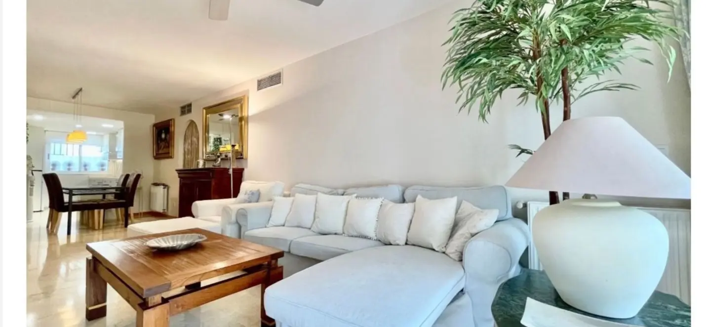 Sale of middle floor apartment in Guadalmina Alta 4
