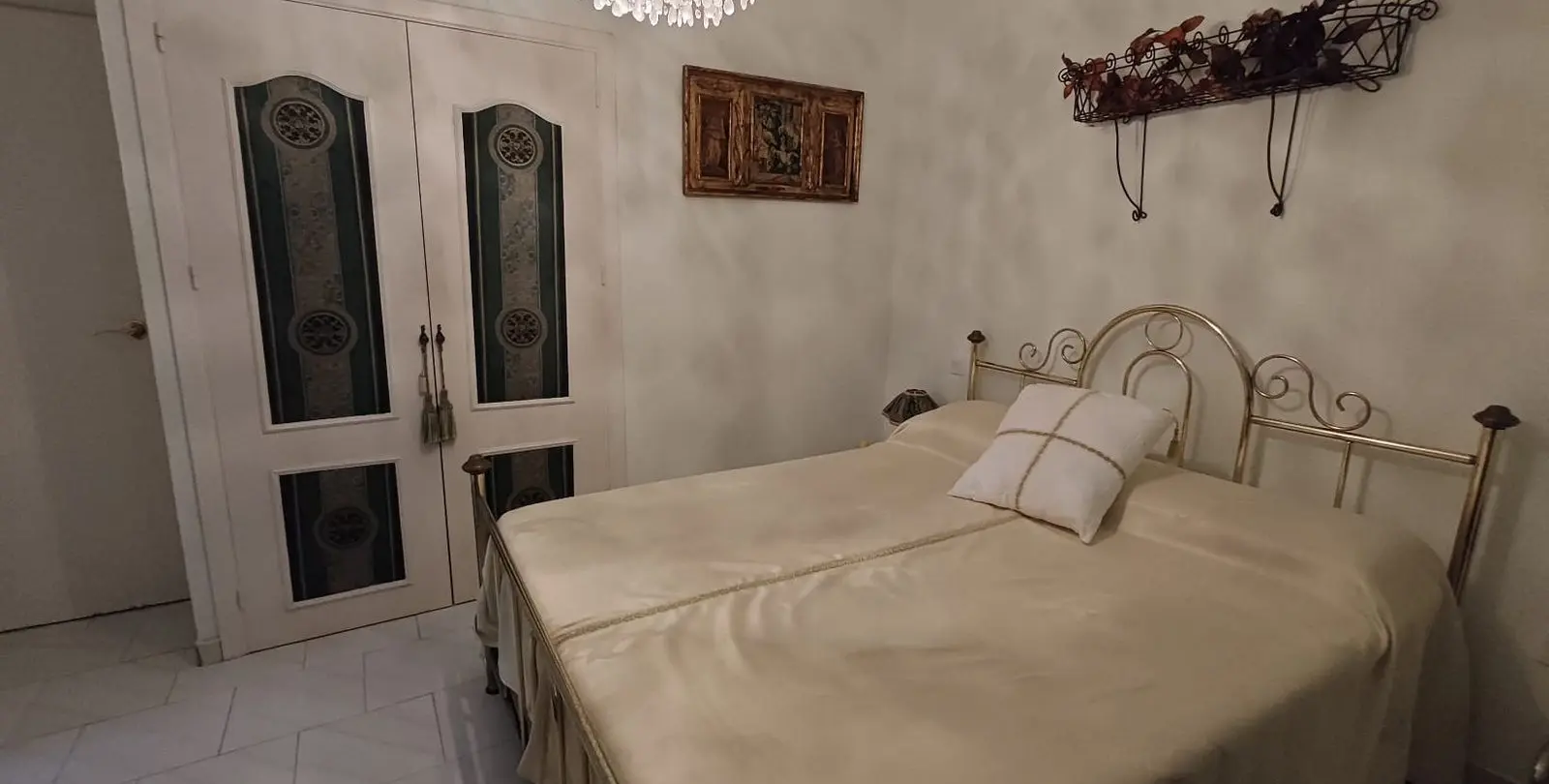 Venta de villa independiente en El Chaparral 5