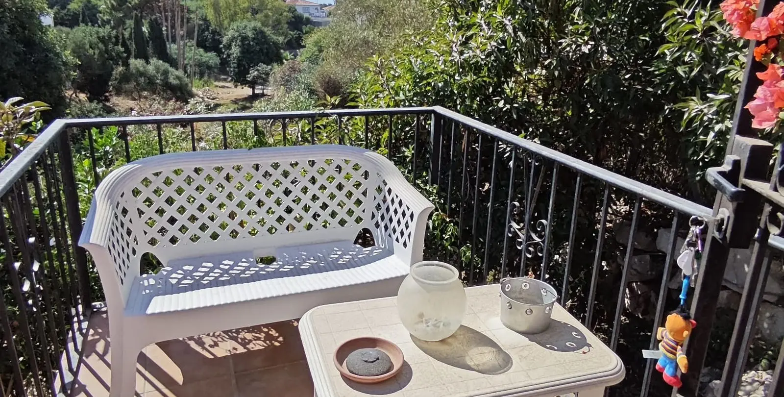 Venta de villa independiente en El Chaparral 25