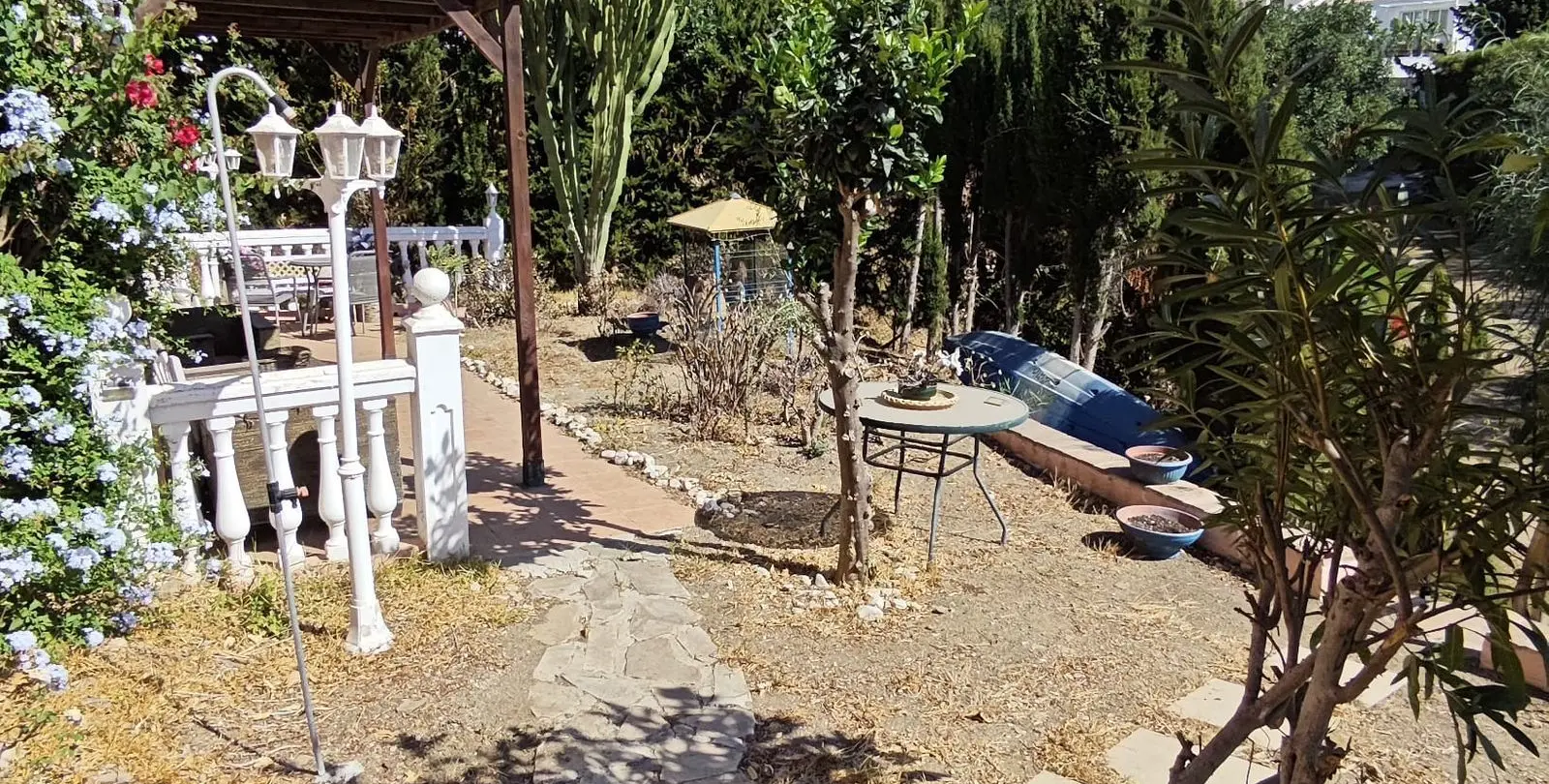 Venta de villa independiente en El Chaparral 27