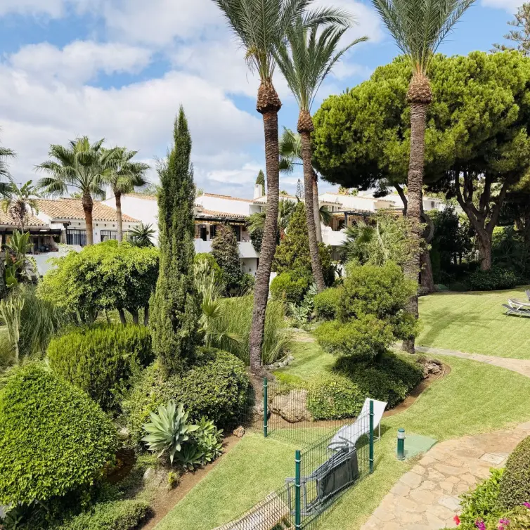 Sale of penthouse in Sierra Blanca