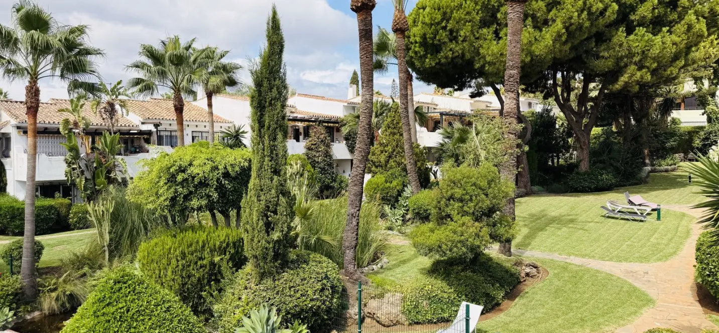 Sale of penthouse in Sierra Blanca 3