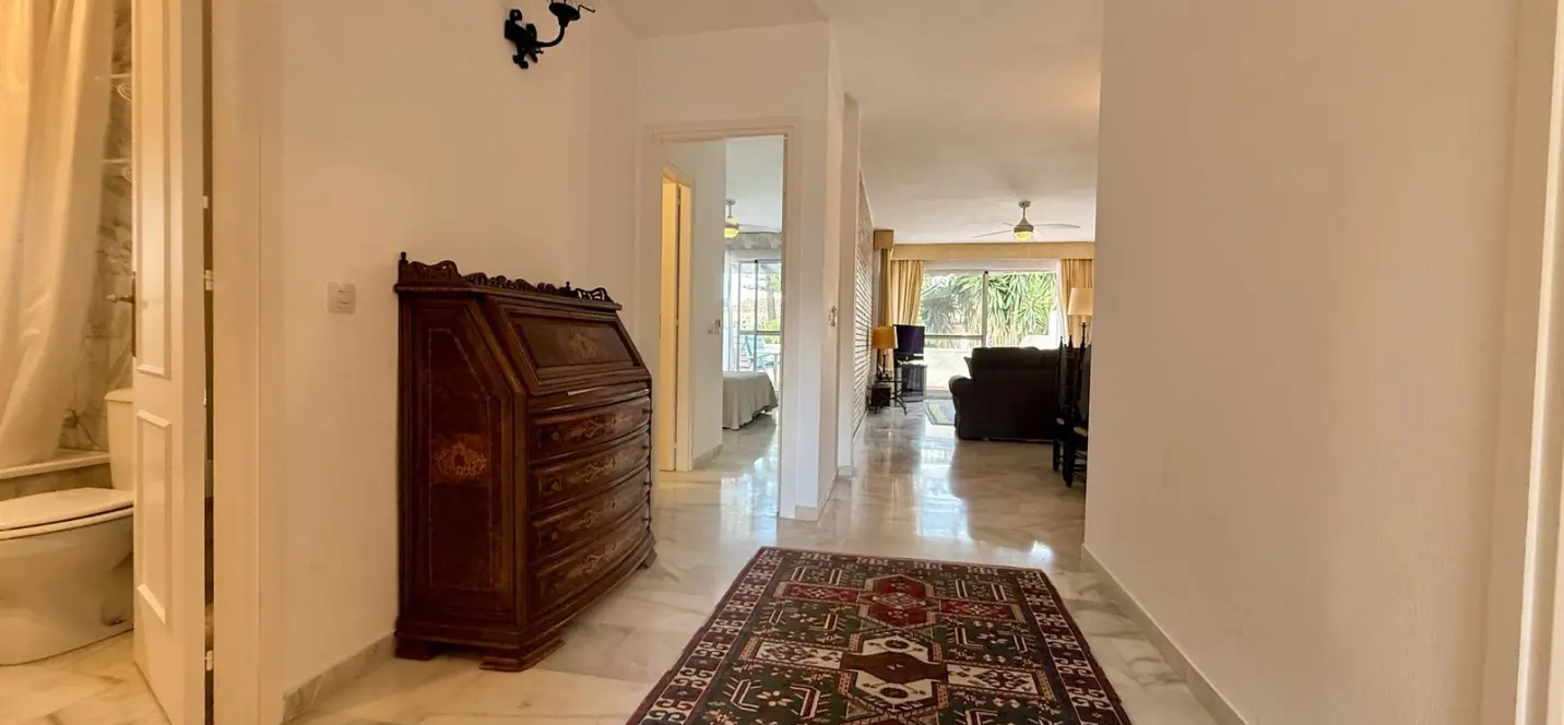 Sale of penthouse in Sierra Blanca 4