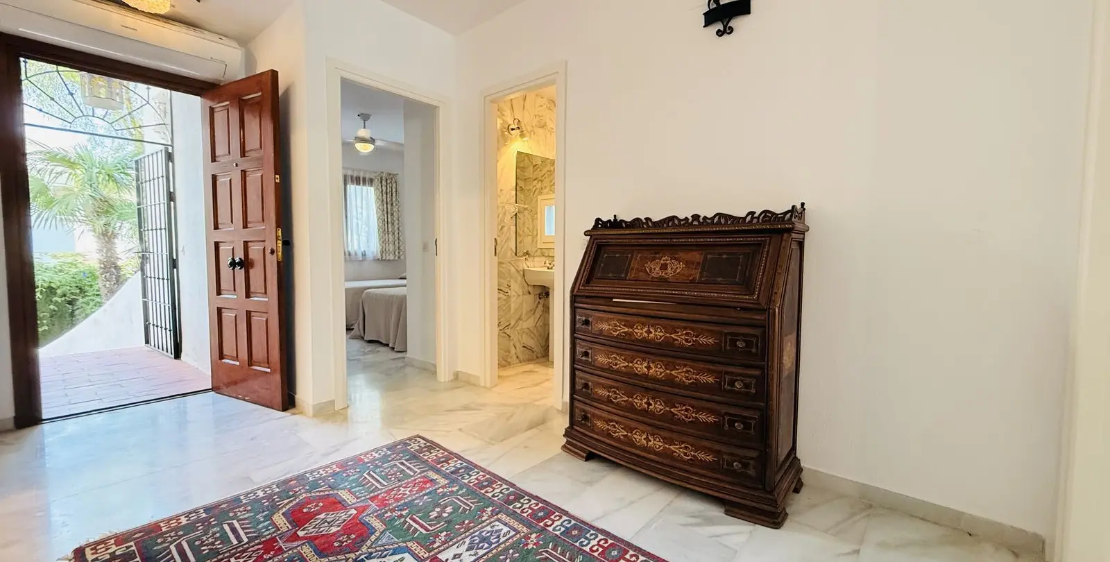 Sale of penthouse in Sierra Blanca 6