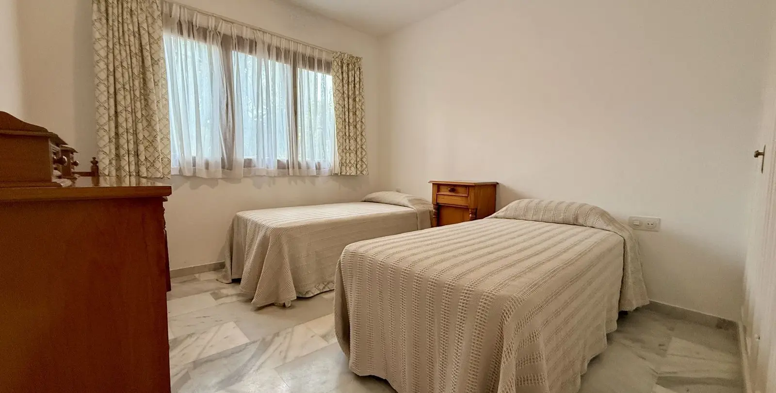 Sale of penthouse in Sierra Blanca 19