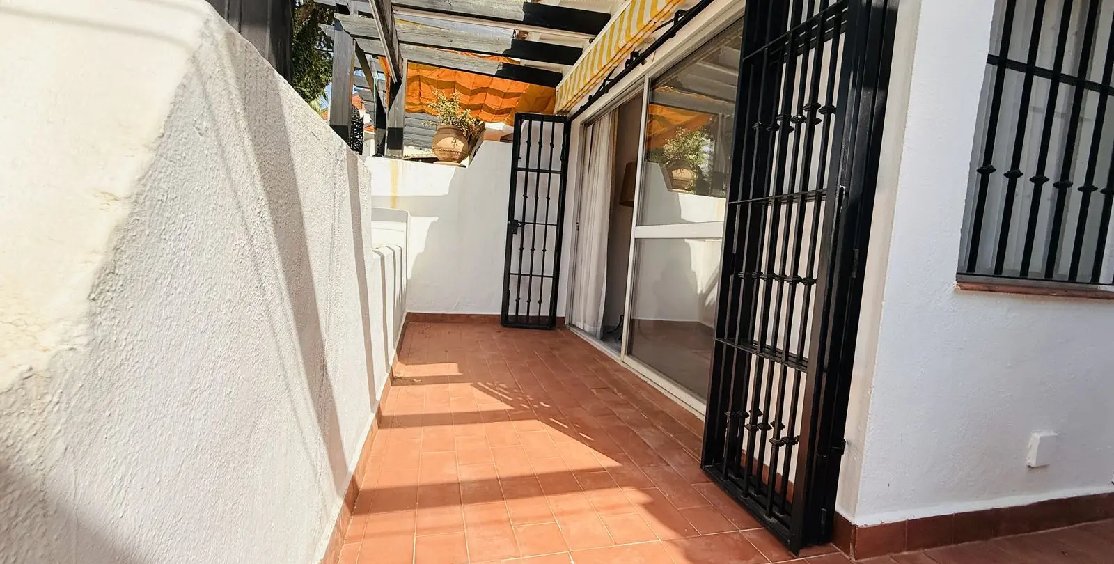 Sale of penthouse in Sierra Blanca 23