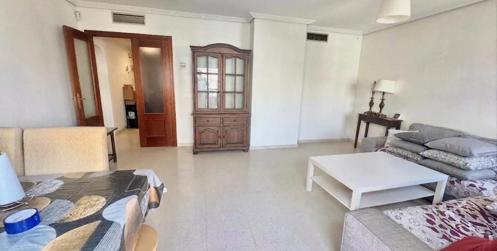 Sale of penthouse in Teatinos 4