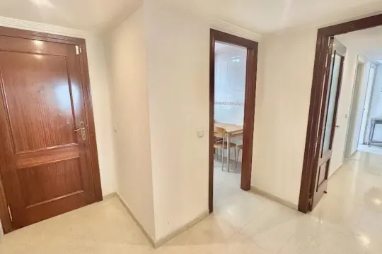 Image 7 thumb