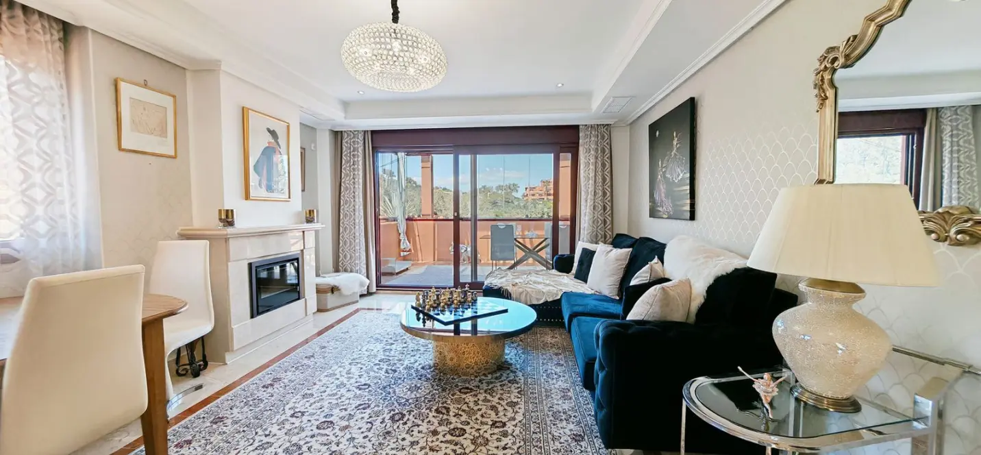 Sale of duplex in La Mairena 0
