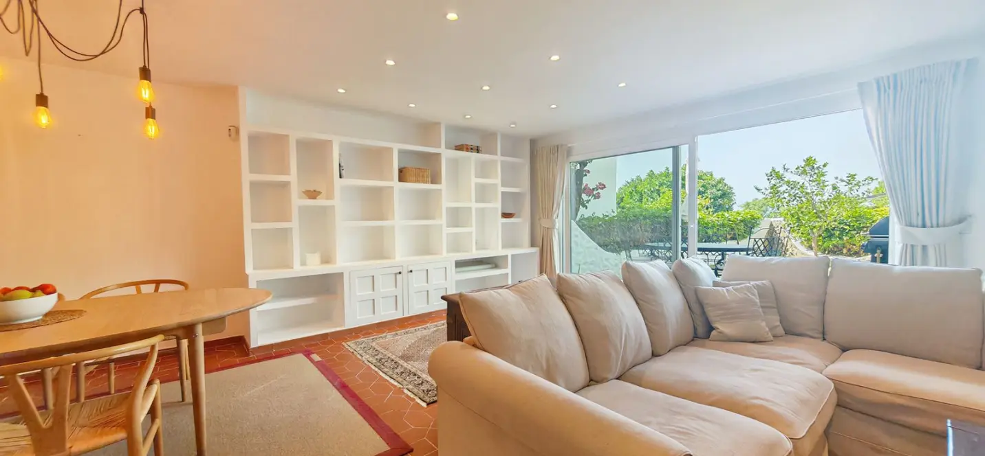 Sale of townhouse in Marbella 1