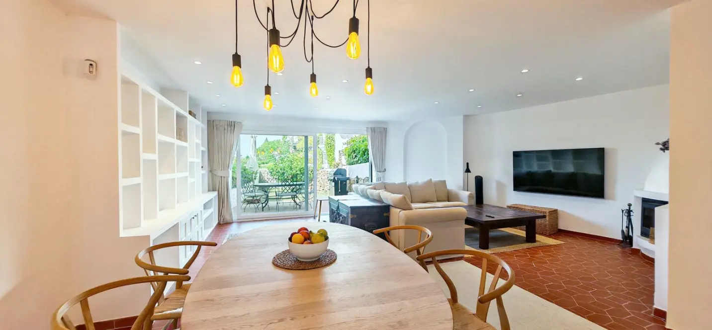 Sale of townhouse in Marbella 3