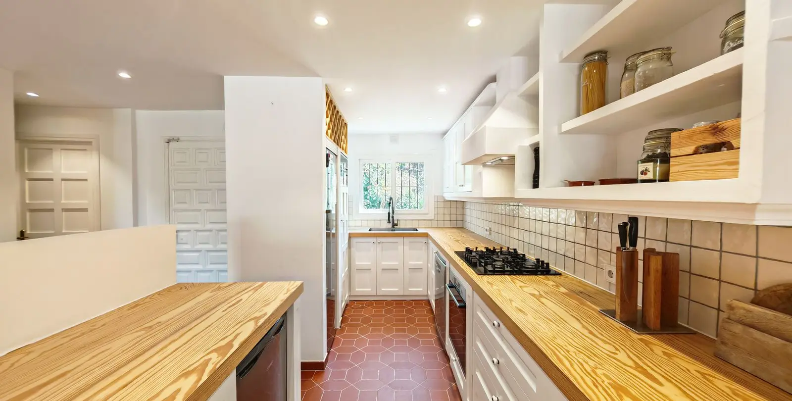 Sale of townhouse in Marbella 8