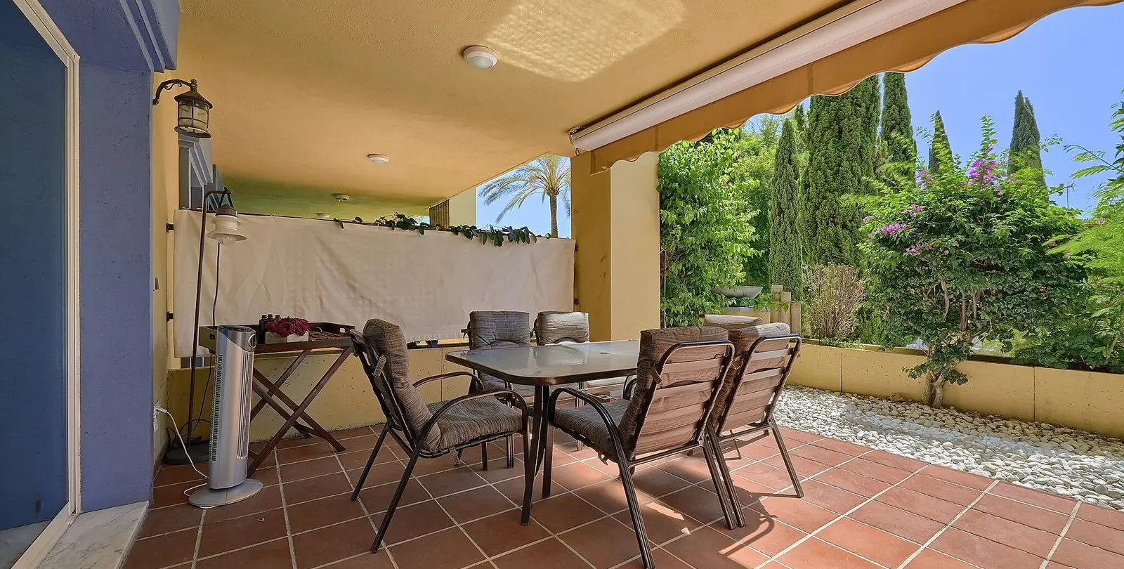 Продажа апартаментов на первом этаже в Bahía de Marbella 27