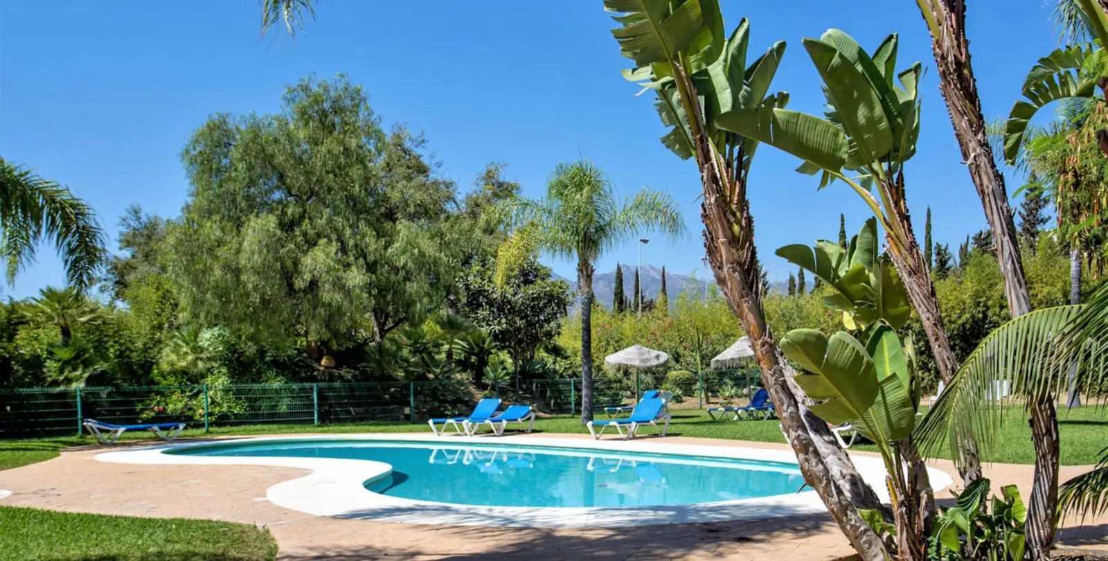Продажа апартаментов на первом этаже в Bahía de Marbella 32