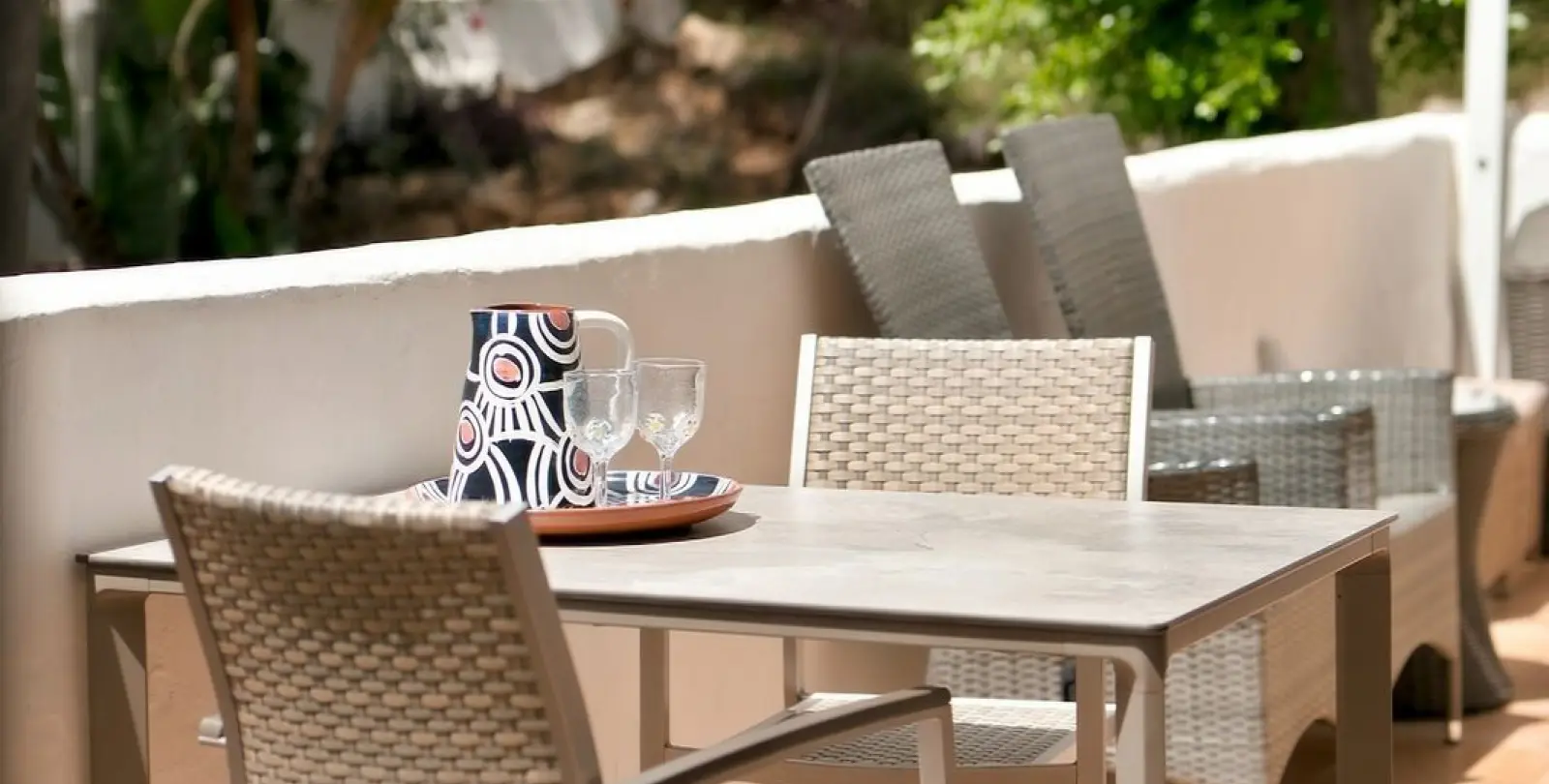Sale of middle floor apartment in Nueva Andalucía 6