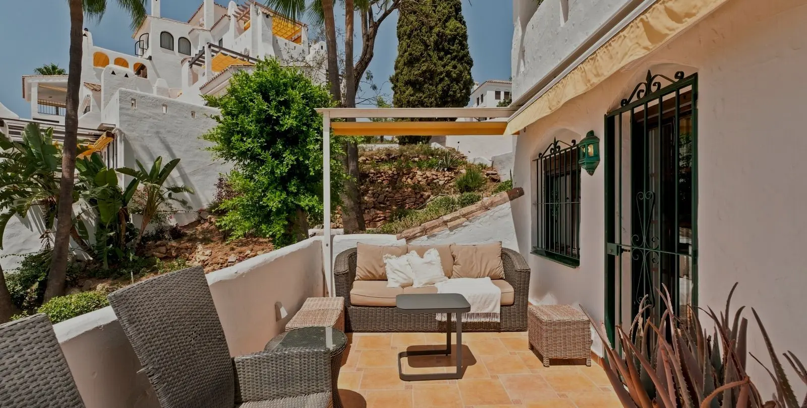 Sale of middle floor apartment in Nueva Andalucía 7