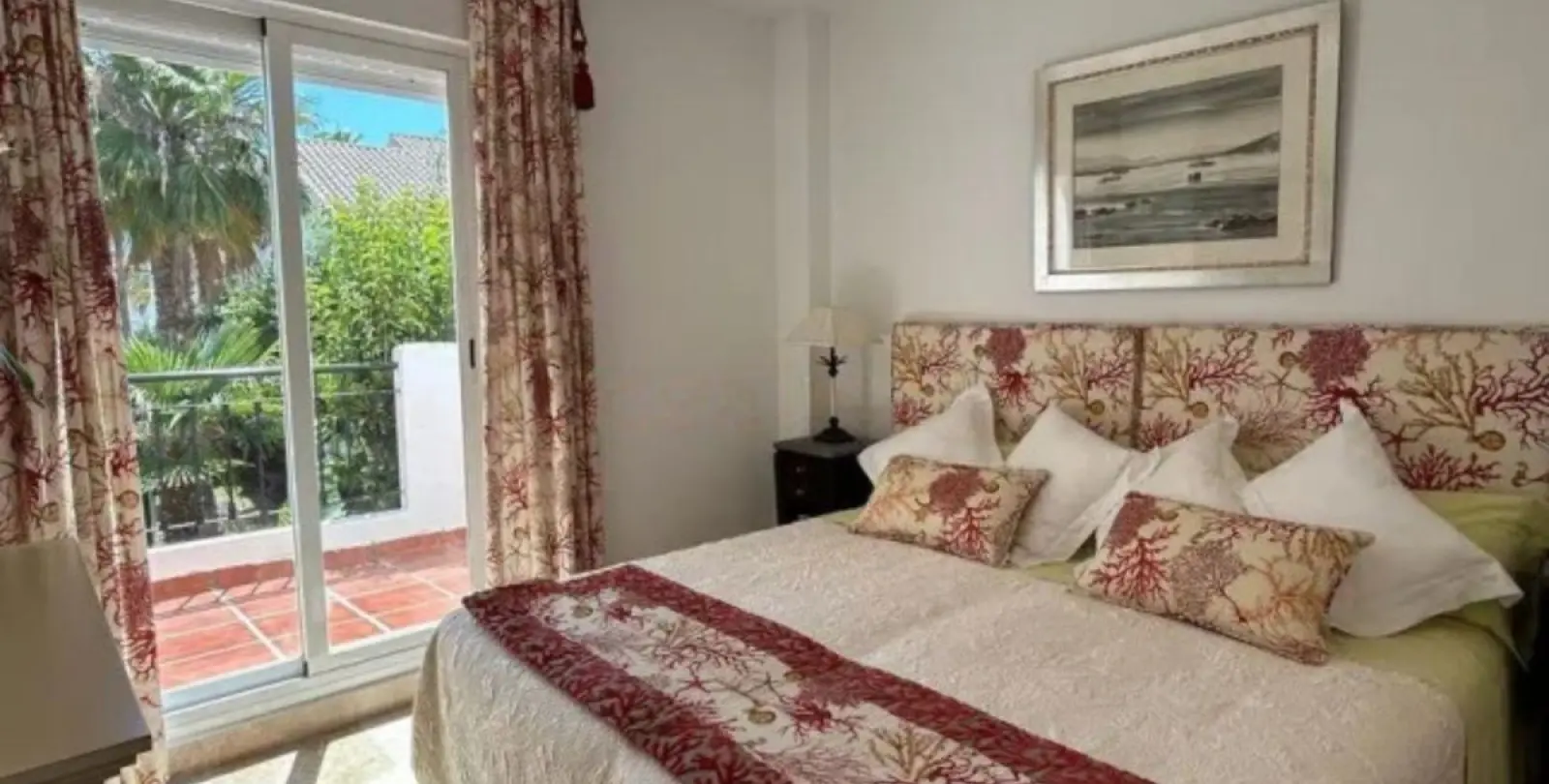 Sale of semi-detached house in Puerto Banús 15