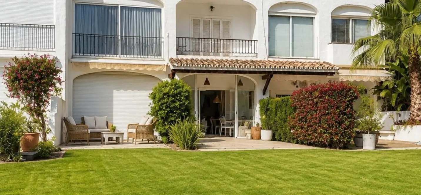 Sale of semi-detached house in Marbella 1