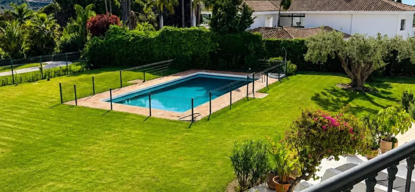 Sale of semi-detached house in Marbella 2