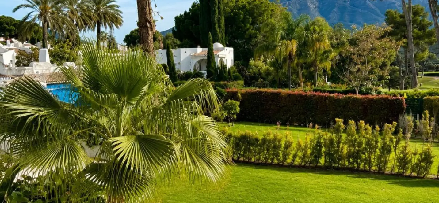 Venta de adosado en Nueva Andalucía 1