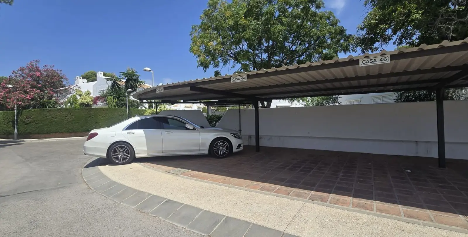 Sale of townhouse in Nueva Andalucía 25