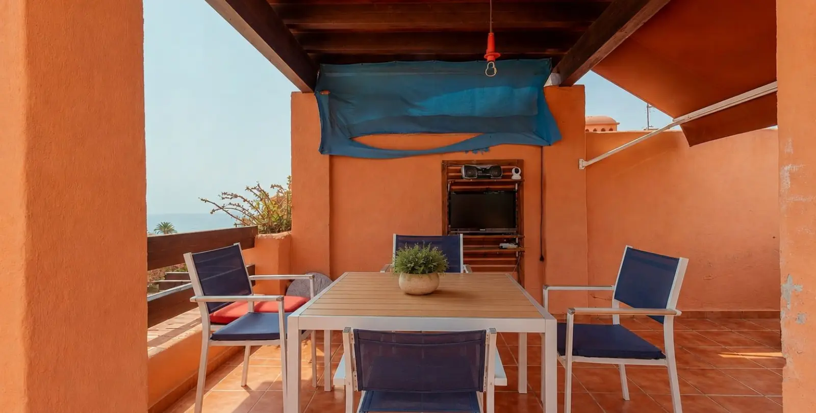 Sale of penthouse duplex in Estepona 13
