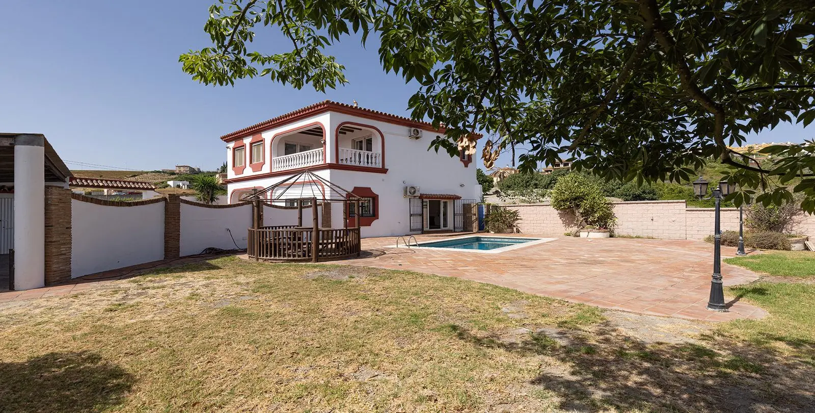 Sale of detached villa in Manilva 4