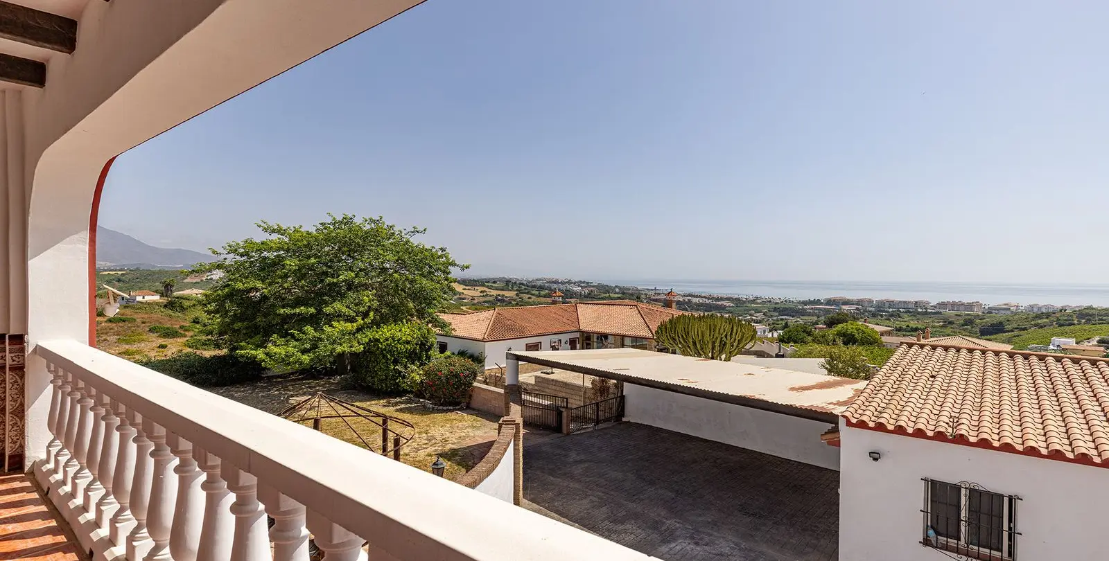 Sale of detached villa in Manilva 26