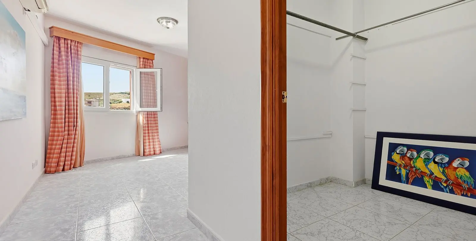 Sale of detached villa in Manilva 33