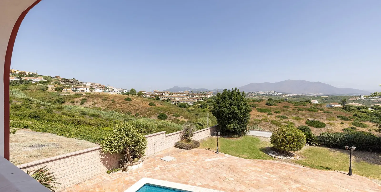 Sale of detached villa in Manilva 40