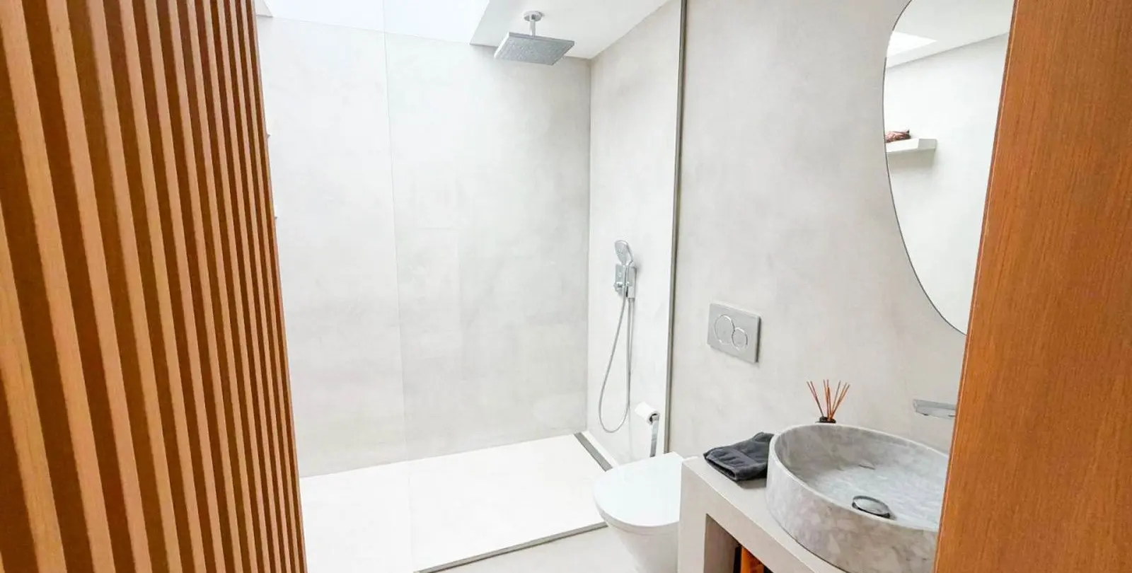 Sale of penthouse in La Quinta 13