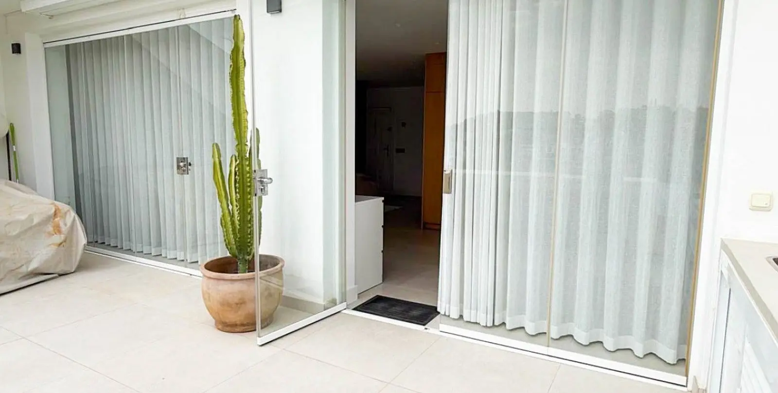 Sale of penthouse in La Quinta 26