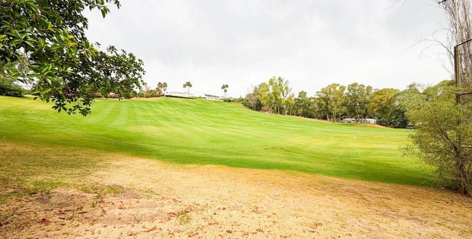 Sale of penthouse in La Quinta 34