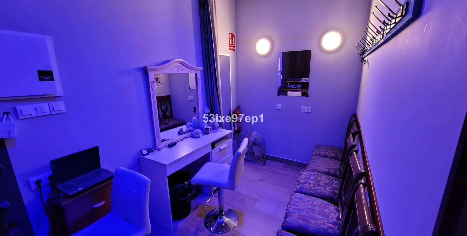 Sale of business in Fuengirola 11