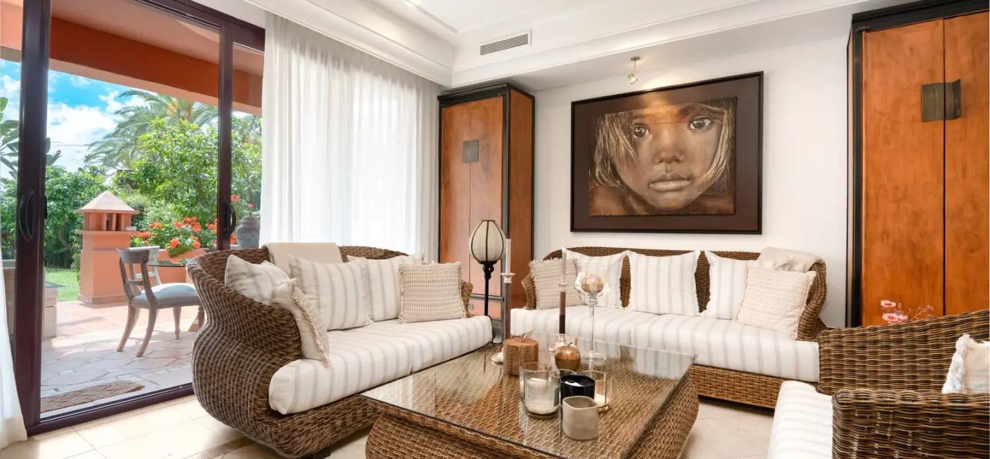 Sale of townhouse in Marbella 1